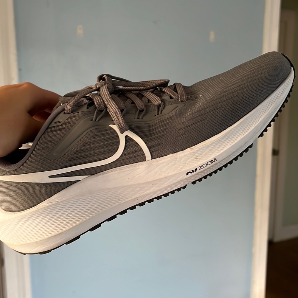 like new Nike Air zoom